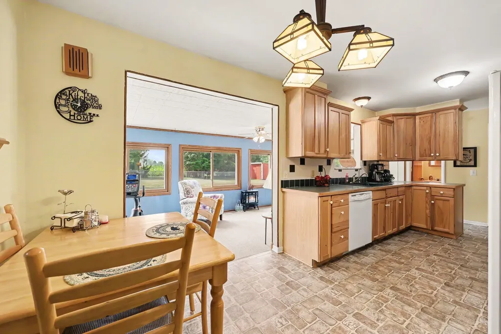 5120 M-36 Stockbridge Township MI 49285
