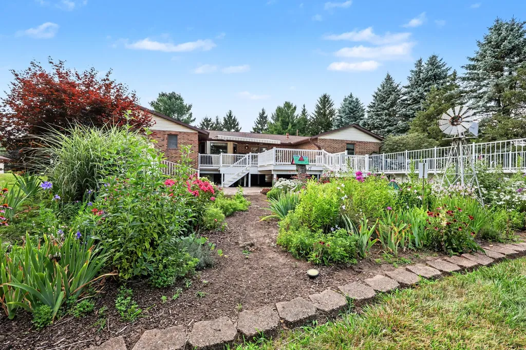 7373 Dell Road Lodi Township MI 48176