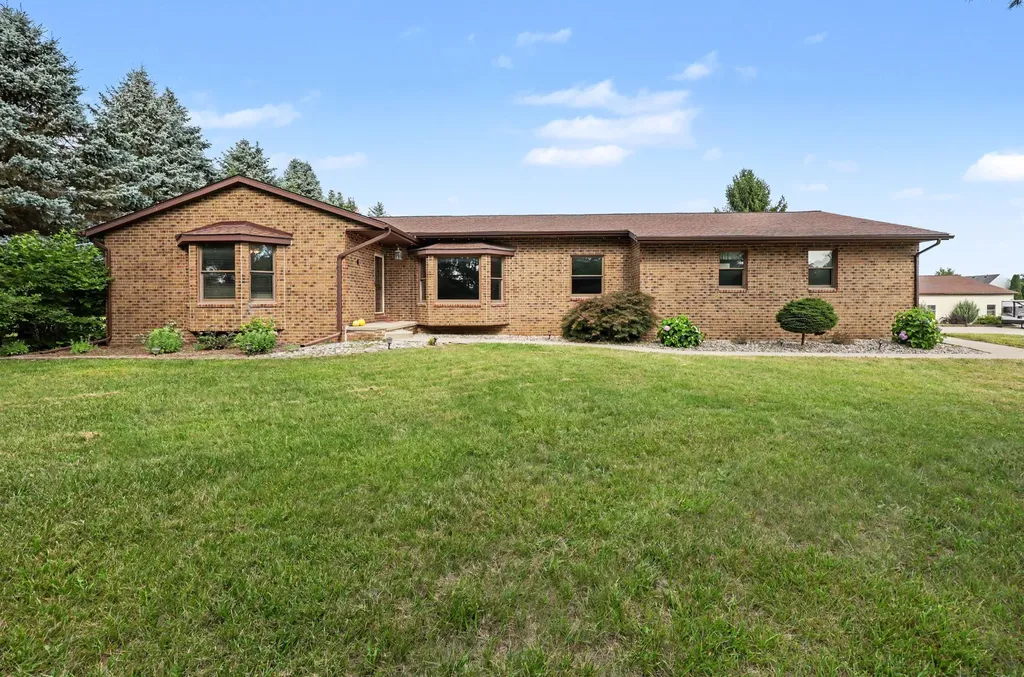 7373 Dell Road Lodi Township MI 48176