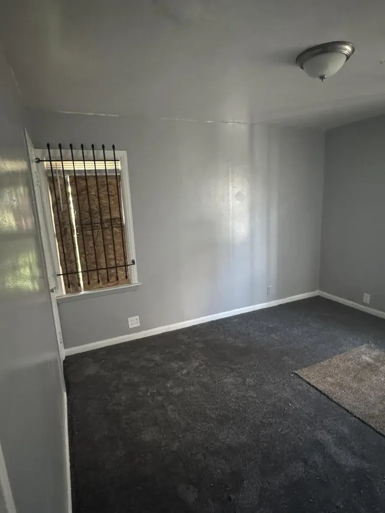 15819 Minock Street Detroit City MI 48223