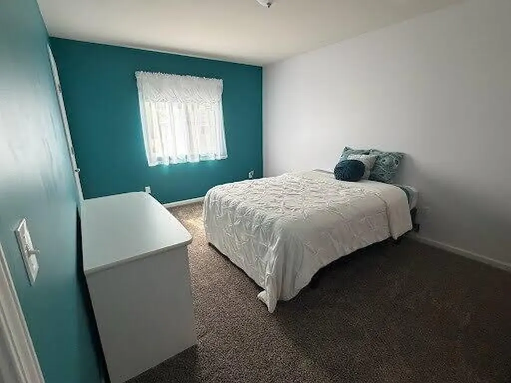 3963 Lotus Landing Circle Waterford Charter Township MI 48329