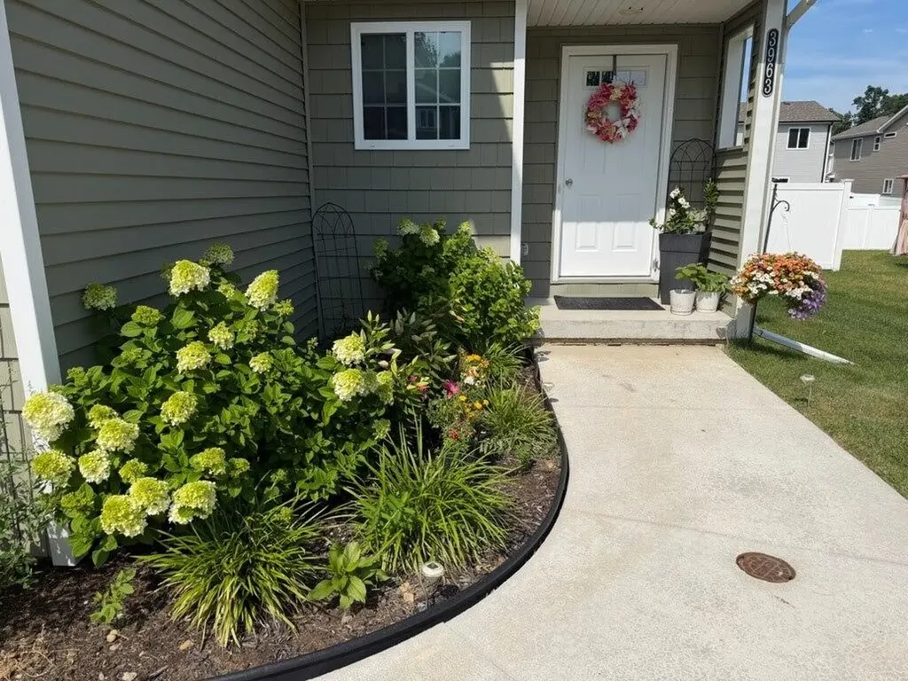3963 Lotus Landing Circle Waterford Charter Township MI 48329