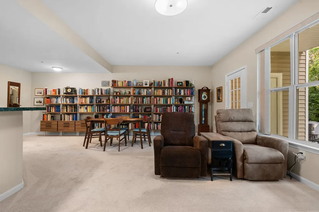 8159 Autumn Woods Trail Superior Charter Township MI 48198