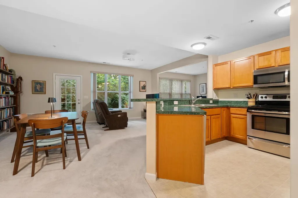 8159 Autumn Woods Trail Superior Charter Township MI 48198
