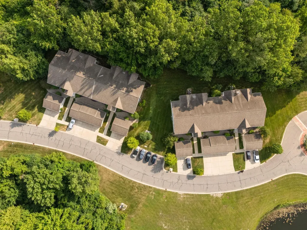 8159 Autumn Woods Trail Superior Charter Township MI 48198