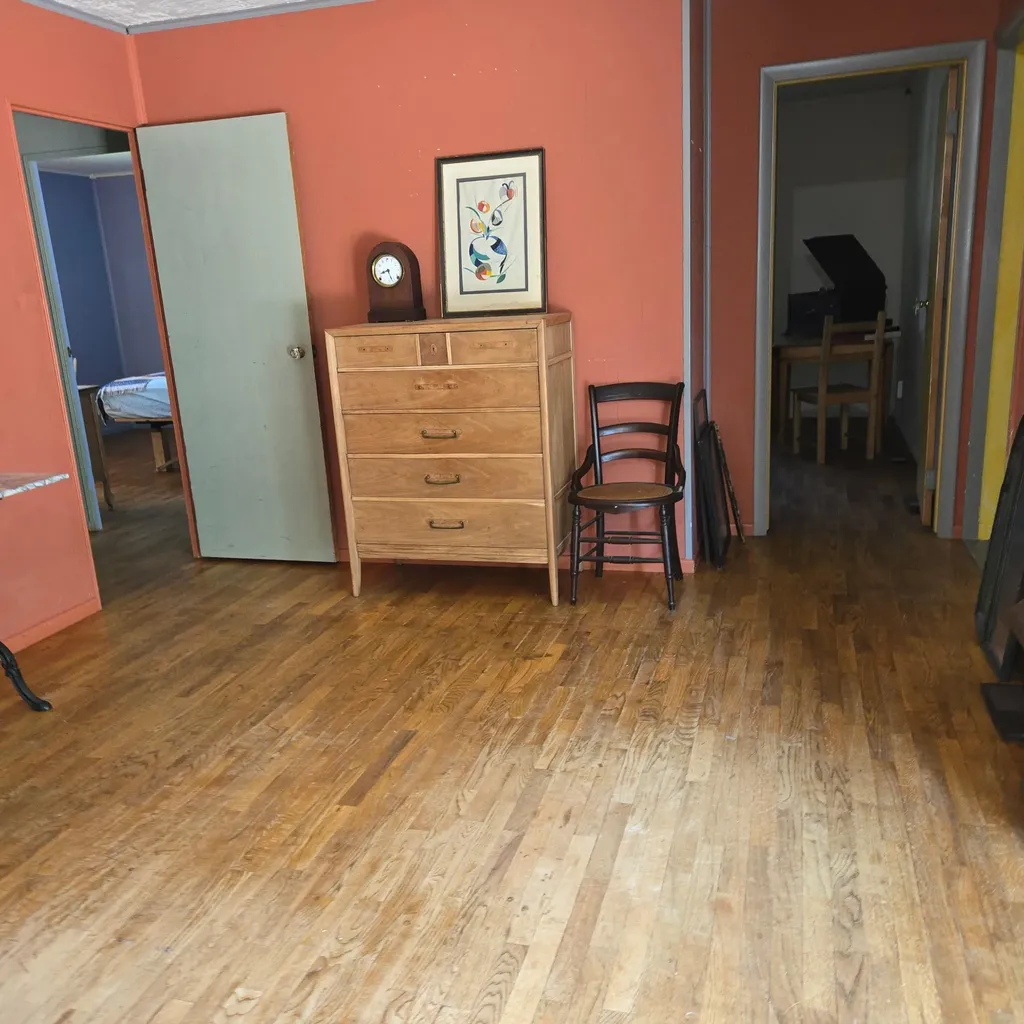 2569 Easy Street Ann Arbor City MI 48104