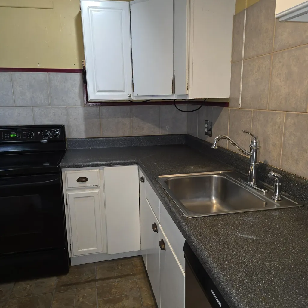 2569 Easy Street Ann Arbor City MI 48104