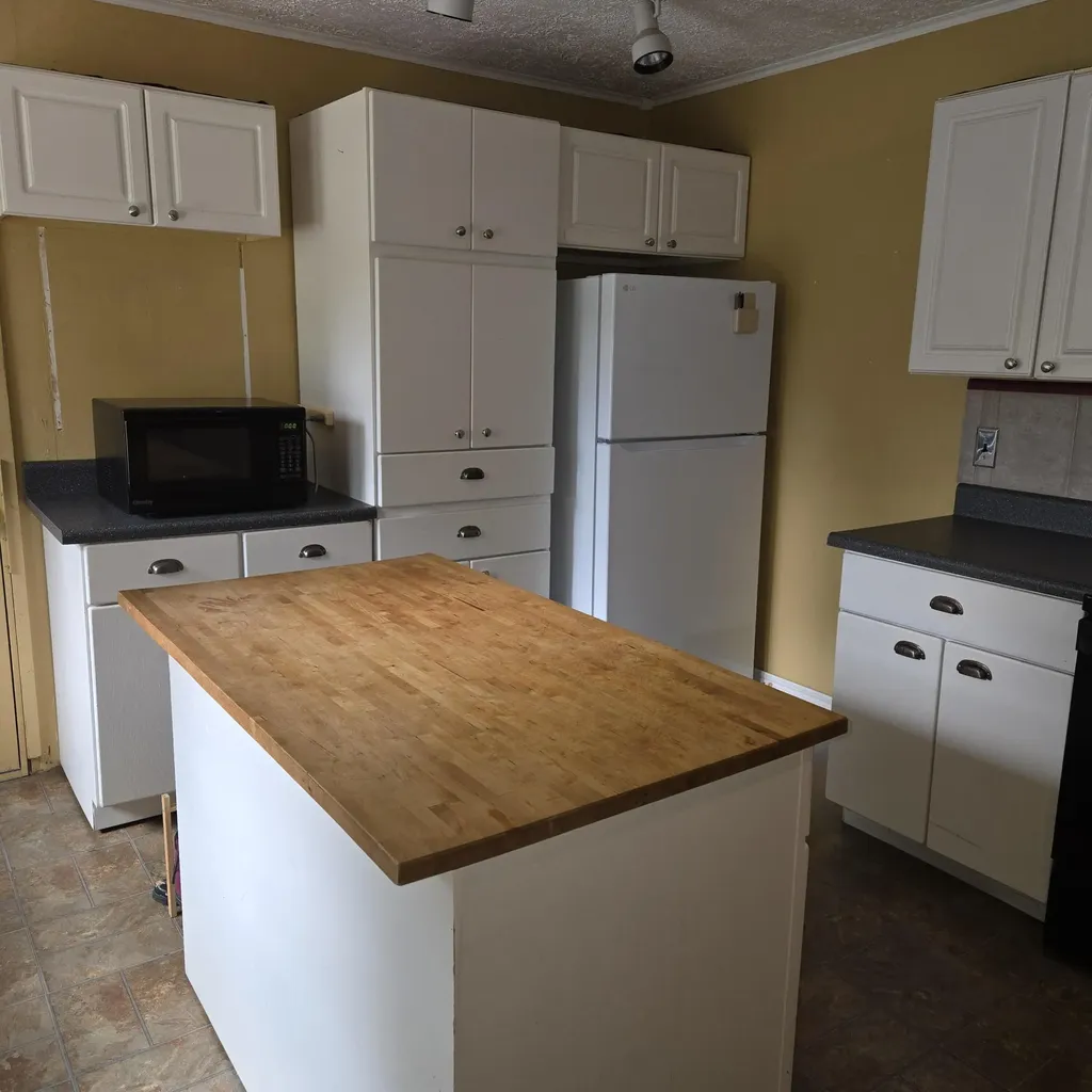 2569 Easy Street Ann Arbor City MI 48104