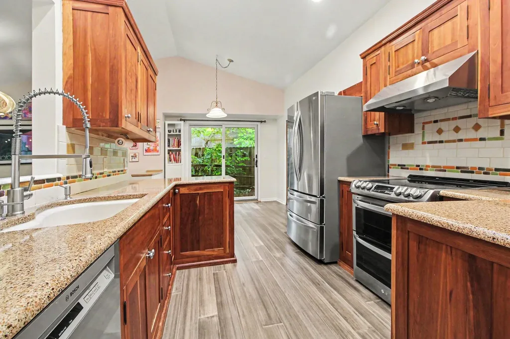 3260 Olde Hickory Place Ann Arbor City MI 48104