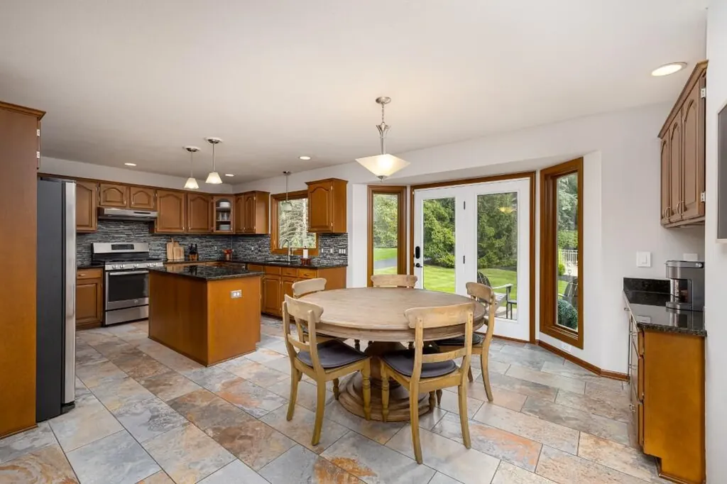 9108 Cambridge Drive York Charter Township MI 48176