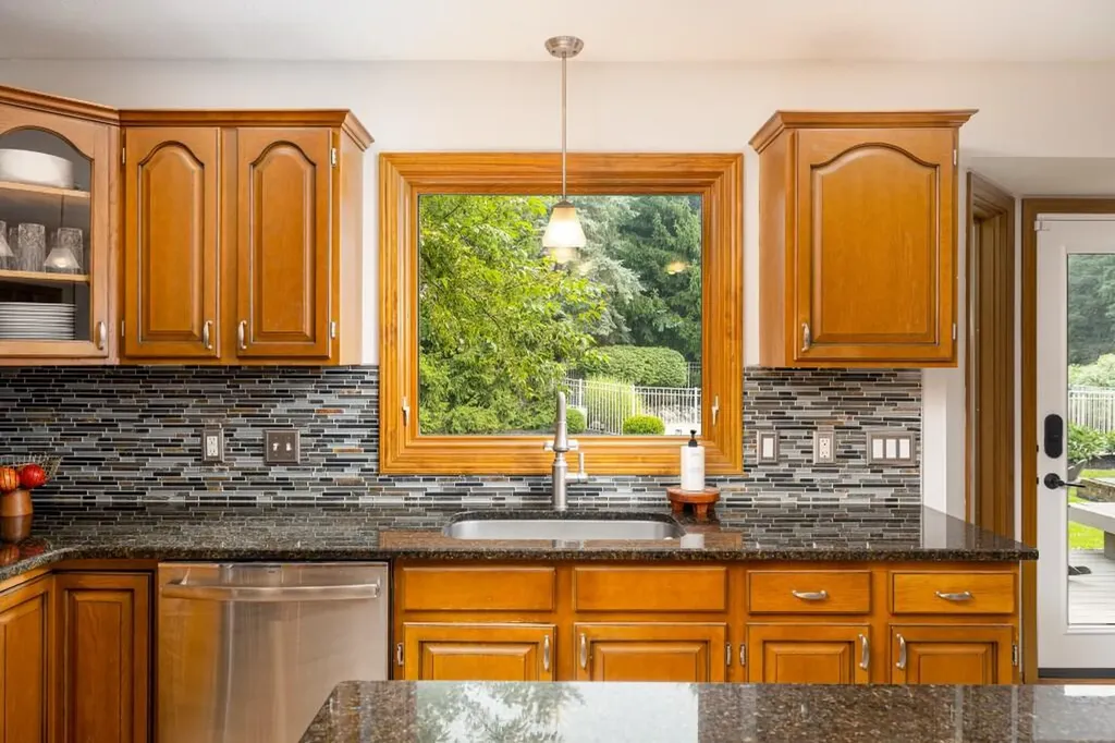 9108 Cambridge Drive York Charter Township MI 48176