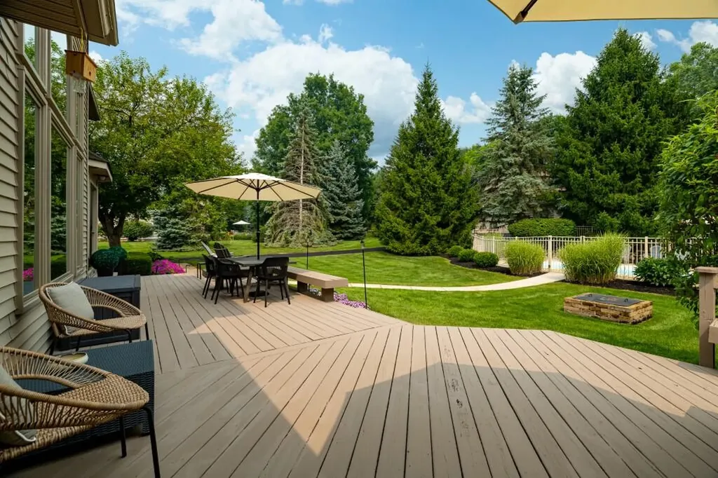 9108 Cambridge Drive York Charter Township MI 48176