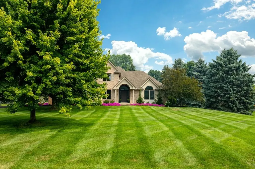 9108 Cambridge Drive York Charter Township MI 48176