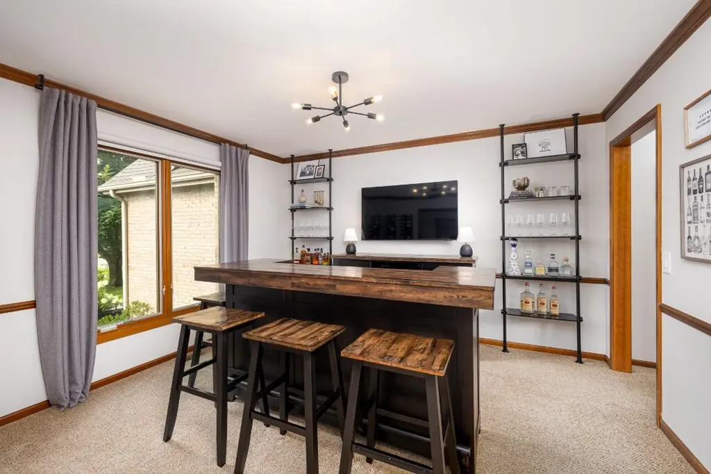 9108 Cambridge Drive York Charter Township MI 48176