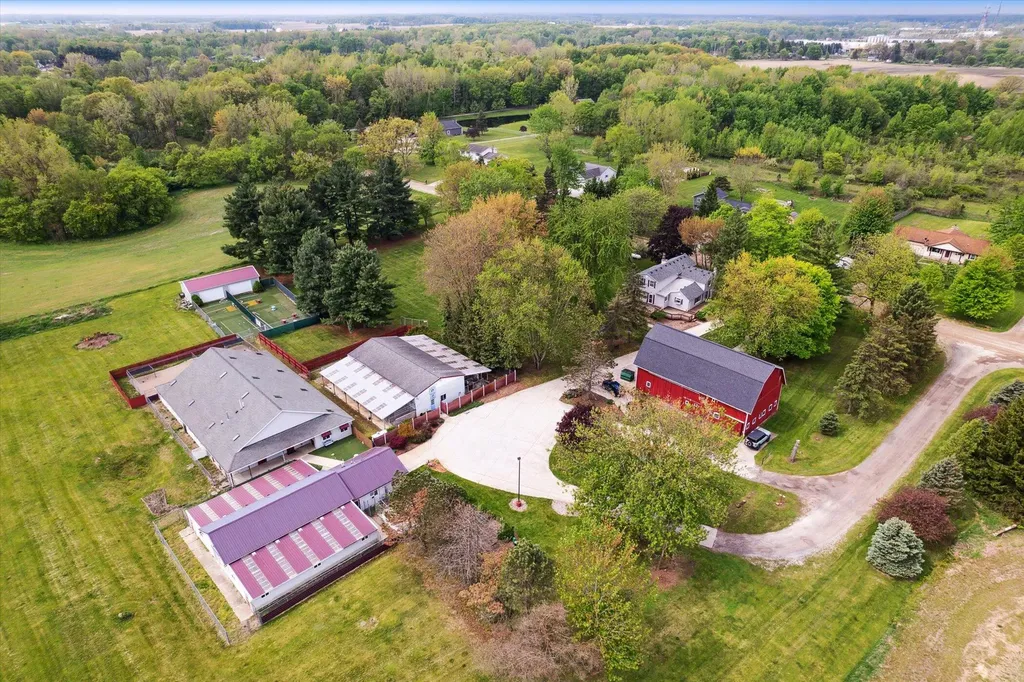 3650 Hogback Road Handy Township MI 48836