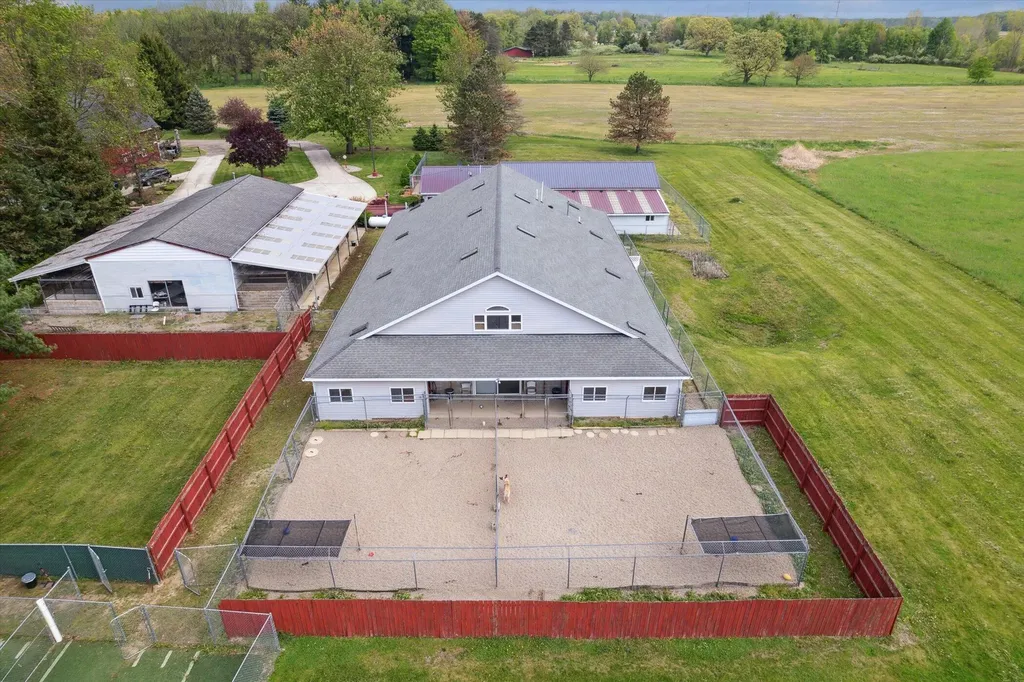 3650 Hogback Road Handy Township MI 48836