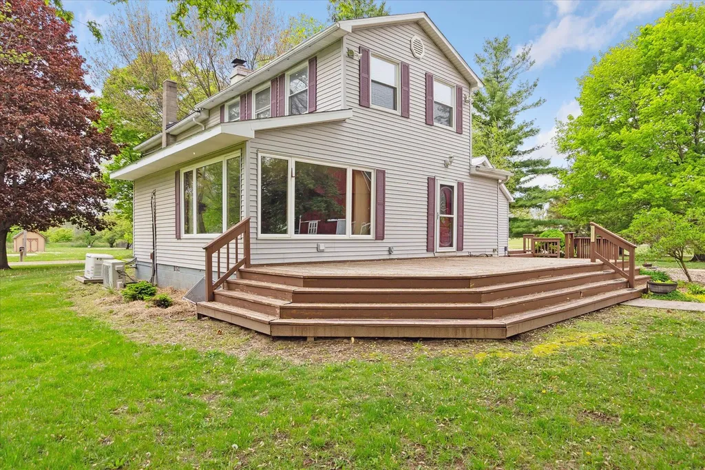 3650 Hogback Road Handy Township MI 48836