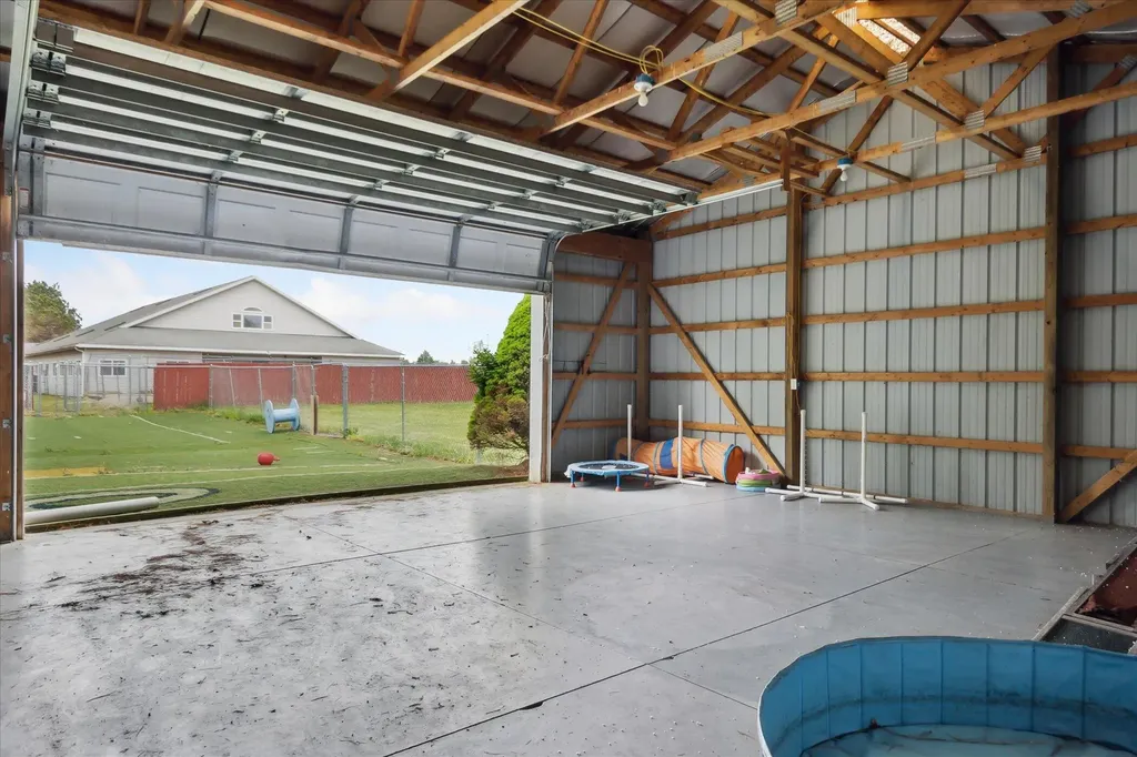 3650 Hogback Road Handy Township MI 48836