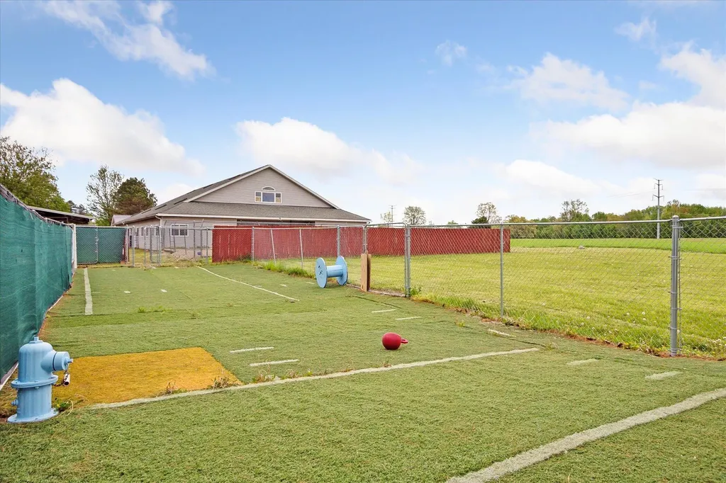3650 Hogback Road Handy Township MI 48836