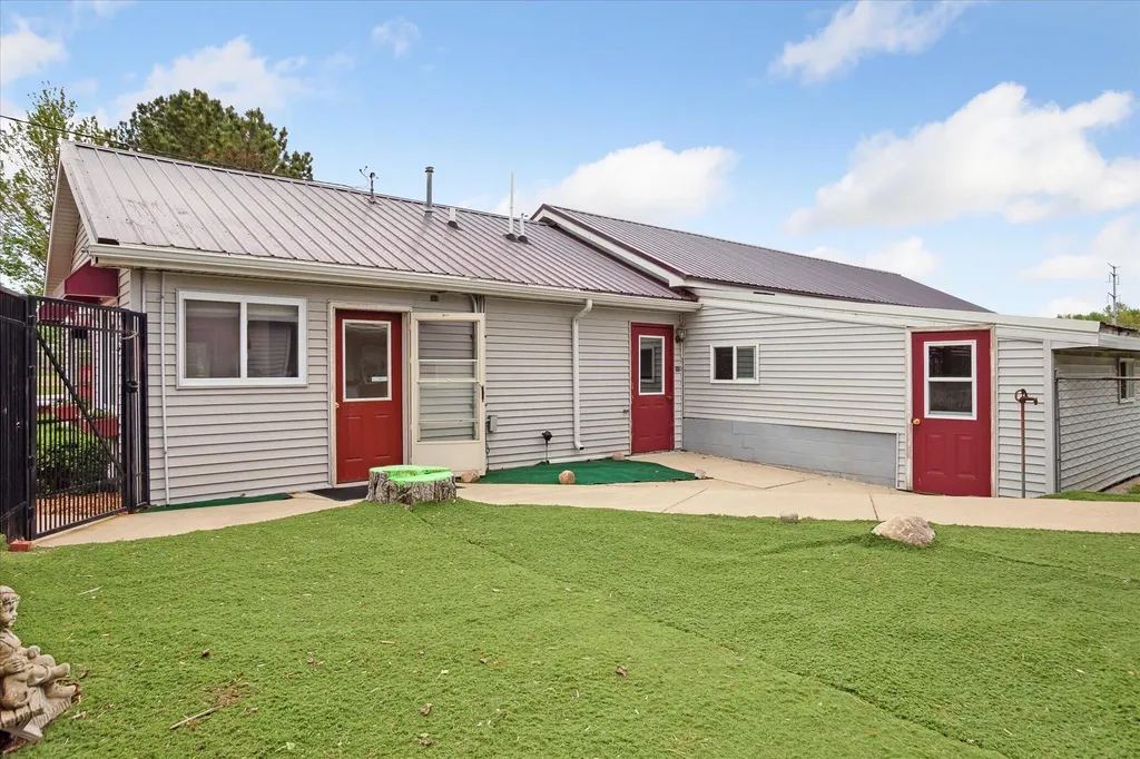 3650 Hogback Road Handy Township MI 48836