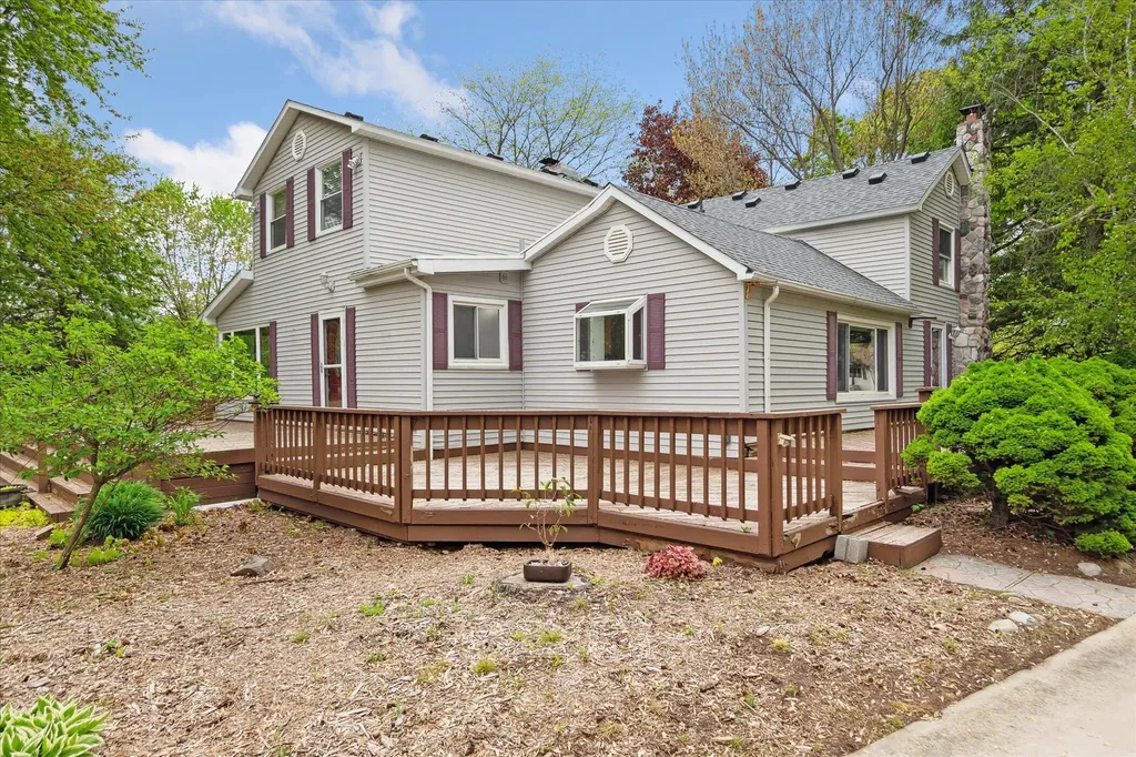 3650 Hogback Road Handy Township MI 48836