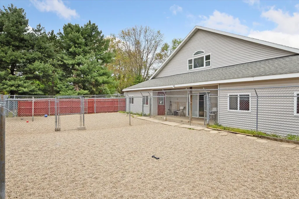 3650 Hogback Road Handy Township MI 48836