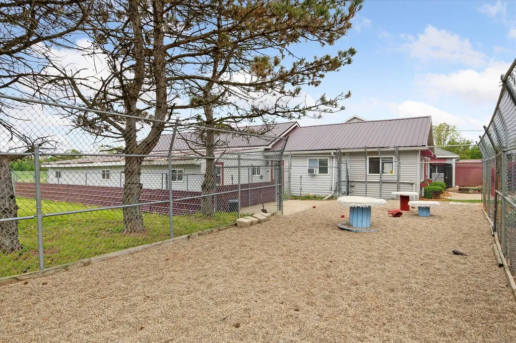 3650 Hogback Road Handy Township MI 48836