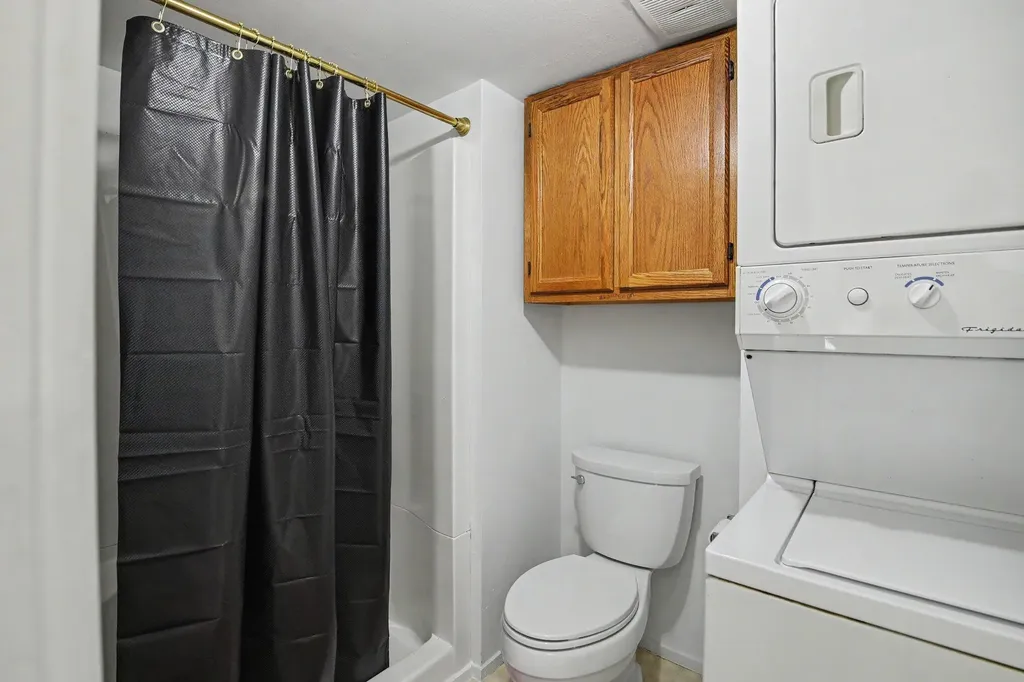 1225 S Maple Road Ann Arbor City MI 48103