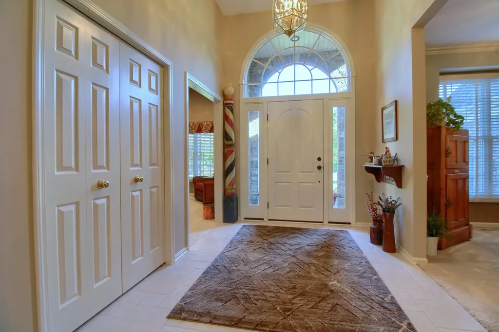 1421 W Greenfield Court Pittsfield Charter Township MI 48108