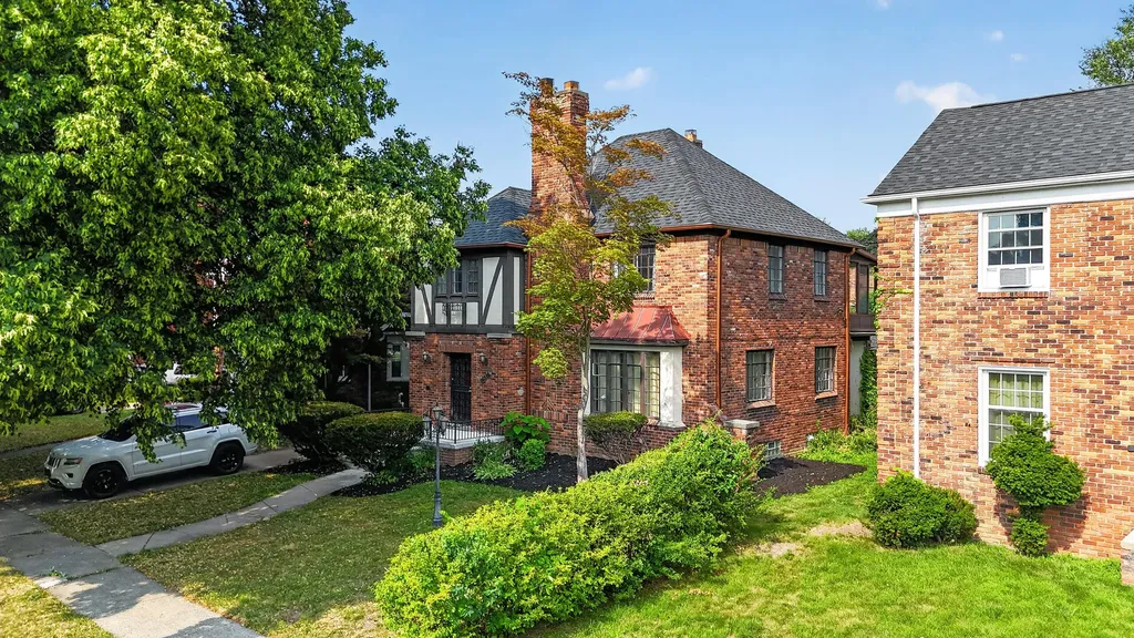16814 Edinborough Road Detroit City MI 48219