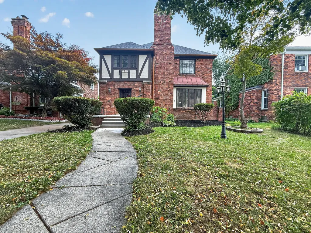 16814 Edinborough Road Detroit City MI 48219