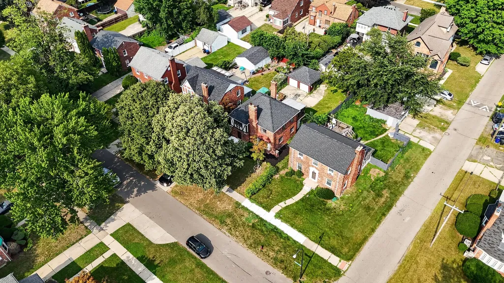 16814 Edinborough Road Detroit City MI 48219