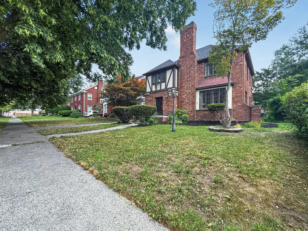 16814 Edinborough Road Detroit City MI 48219