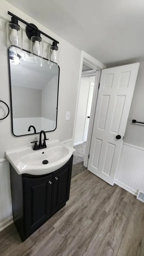436 E Marshall Street Hastings City MI 49058