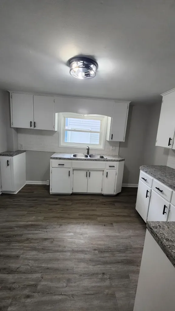 436 E Marshall Street Hastings City MI 49058