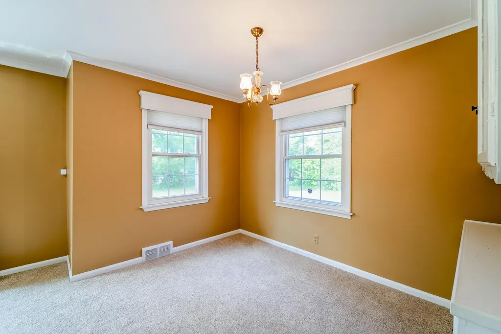 9772 Grosse Ile Parkway Grosse Ile Township MI 48138