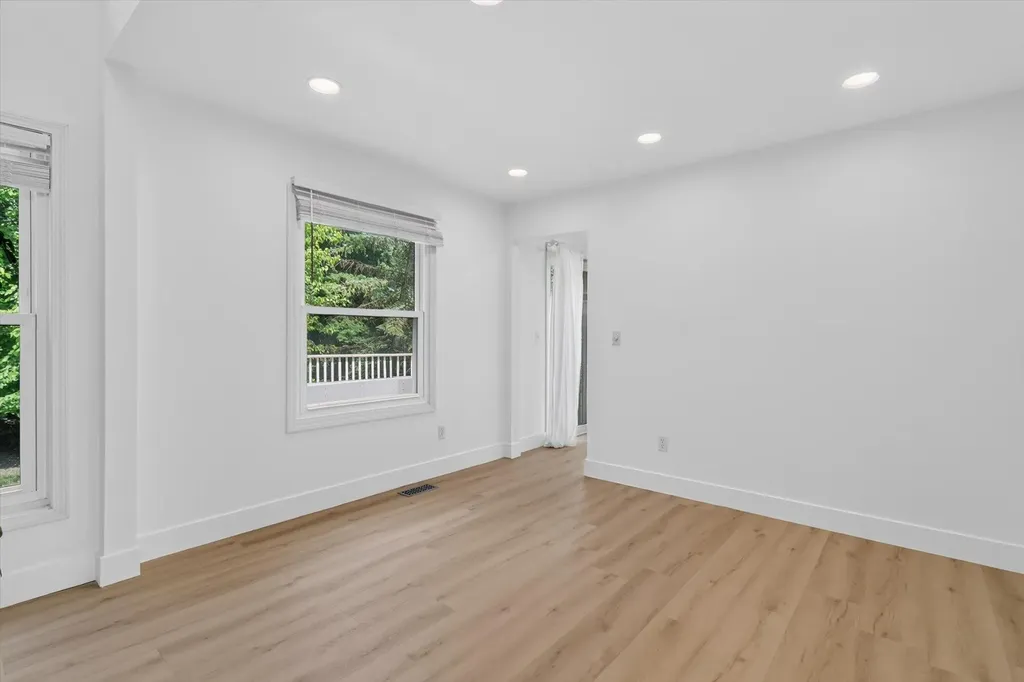 13500 Cambridge Court Plymouth Charter Township MI 48170