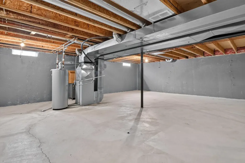 13500 Cambridge Court Plymouth Charter Township MI 48170