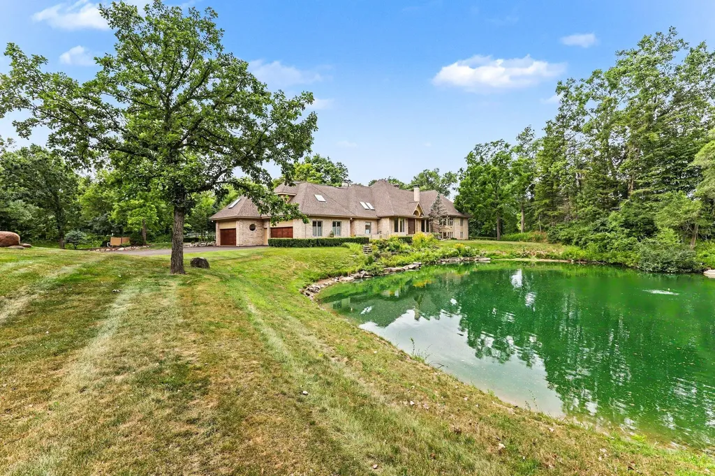 4911 Red Fox Run Ann Arbor Charter Township MI 48105