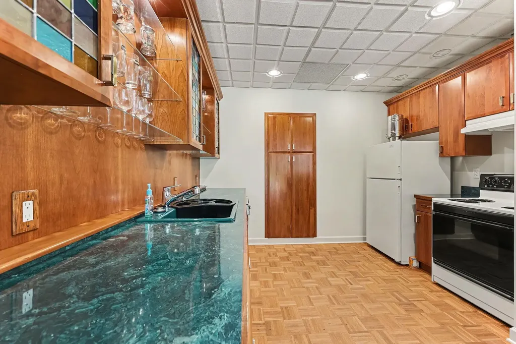 4911 Red Fox Run Ann Arbor Charter Township MI 48105