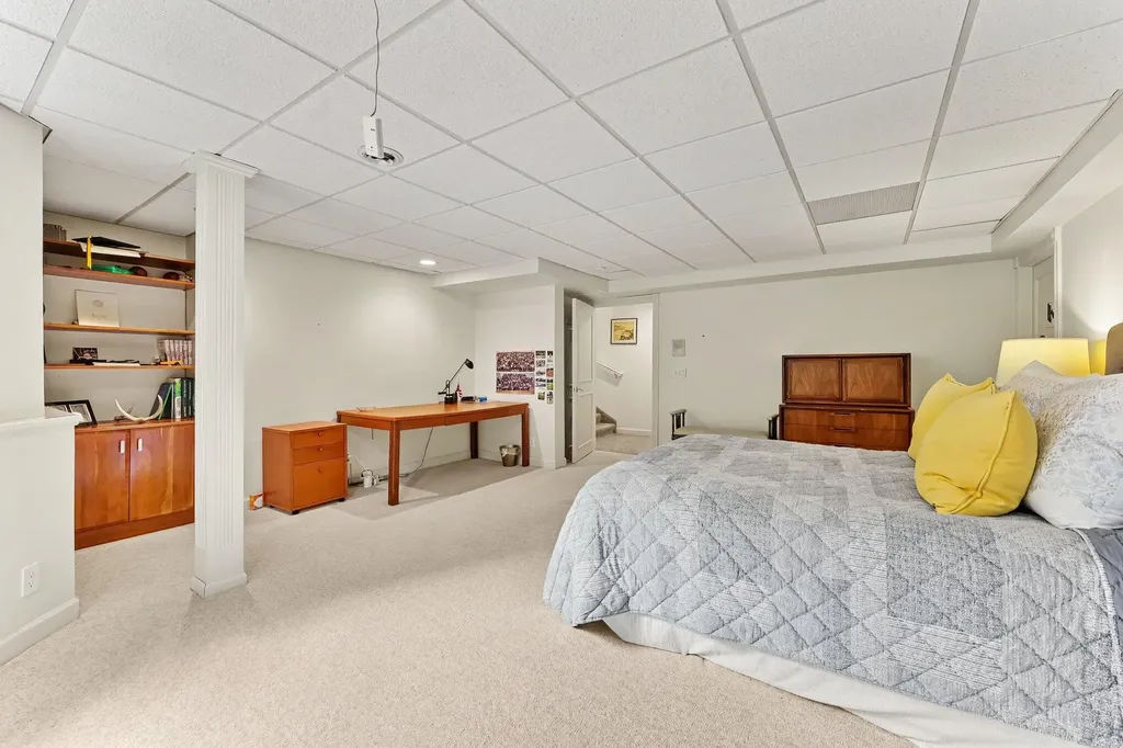 4911 Red Fox Run Ann Arbor Charter Township MI 48105
