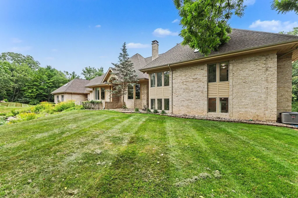4911 Red Fox Run Ann Arbor Charter Township MI 48105