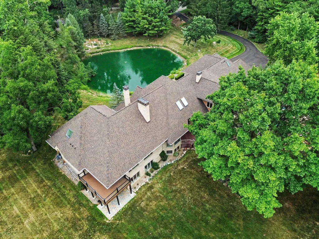 4911 Red Fox Run Ann Arbor Charter Township MI 48105
