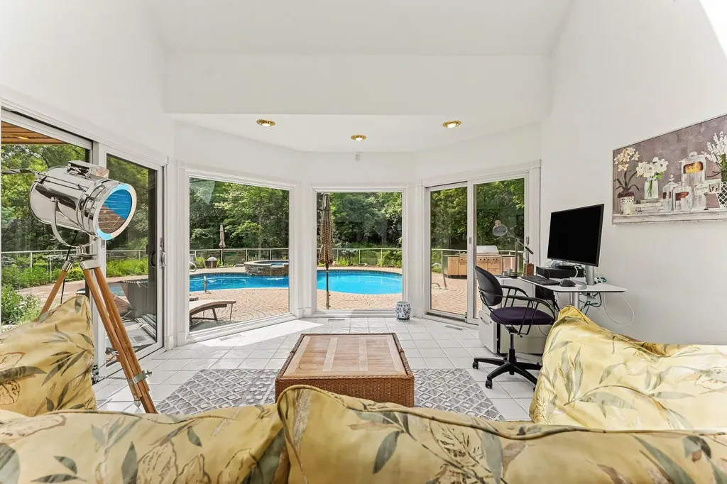 4911 Red Fox Run Ann Arbor Charter Township MI 48105