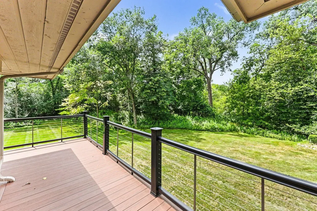 4911 Red Fox Run Ann Arbor Charter Township MI 48105