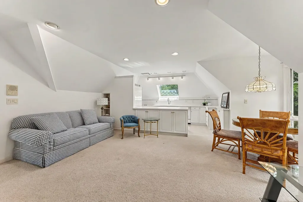4911 Red Fox Run Ann Arbor Charter Township MI 48105