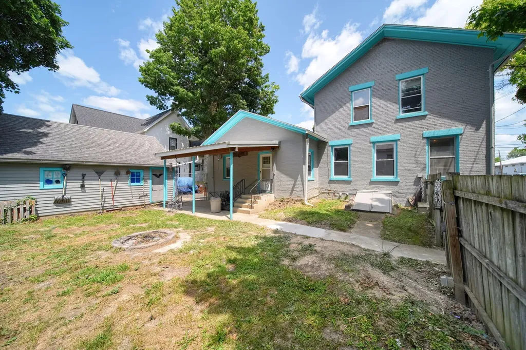 414 Division Street Adrian City MI 49221