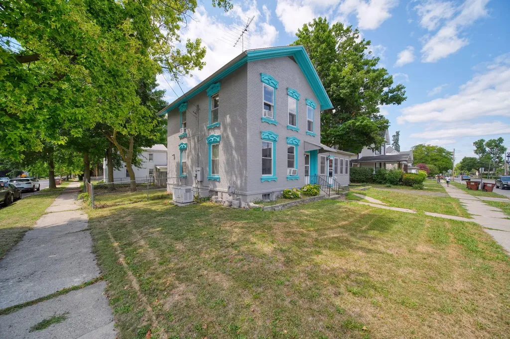 414 Division Street Adrian City MI 49221