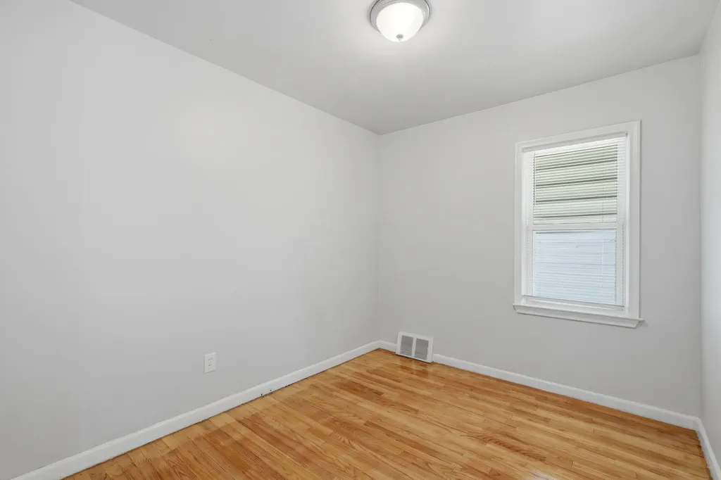 20435 Norborne Redford Charter Township MI 48240