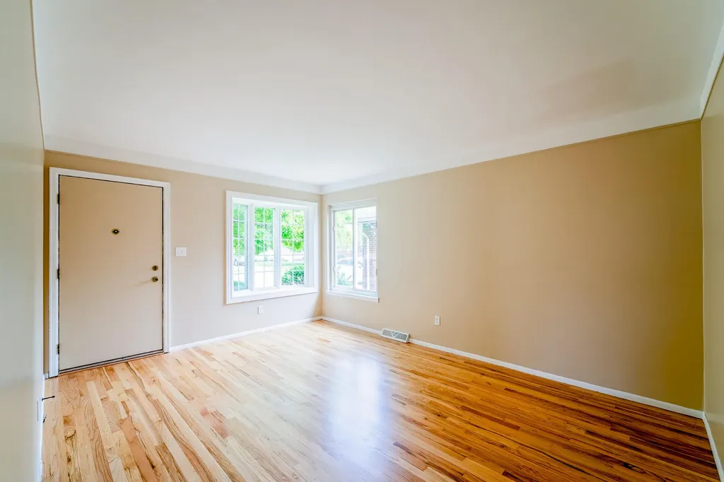 14557 Michigan Boulevard Allen Park City MI 48101